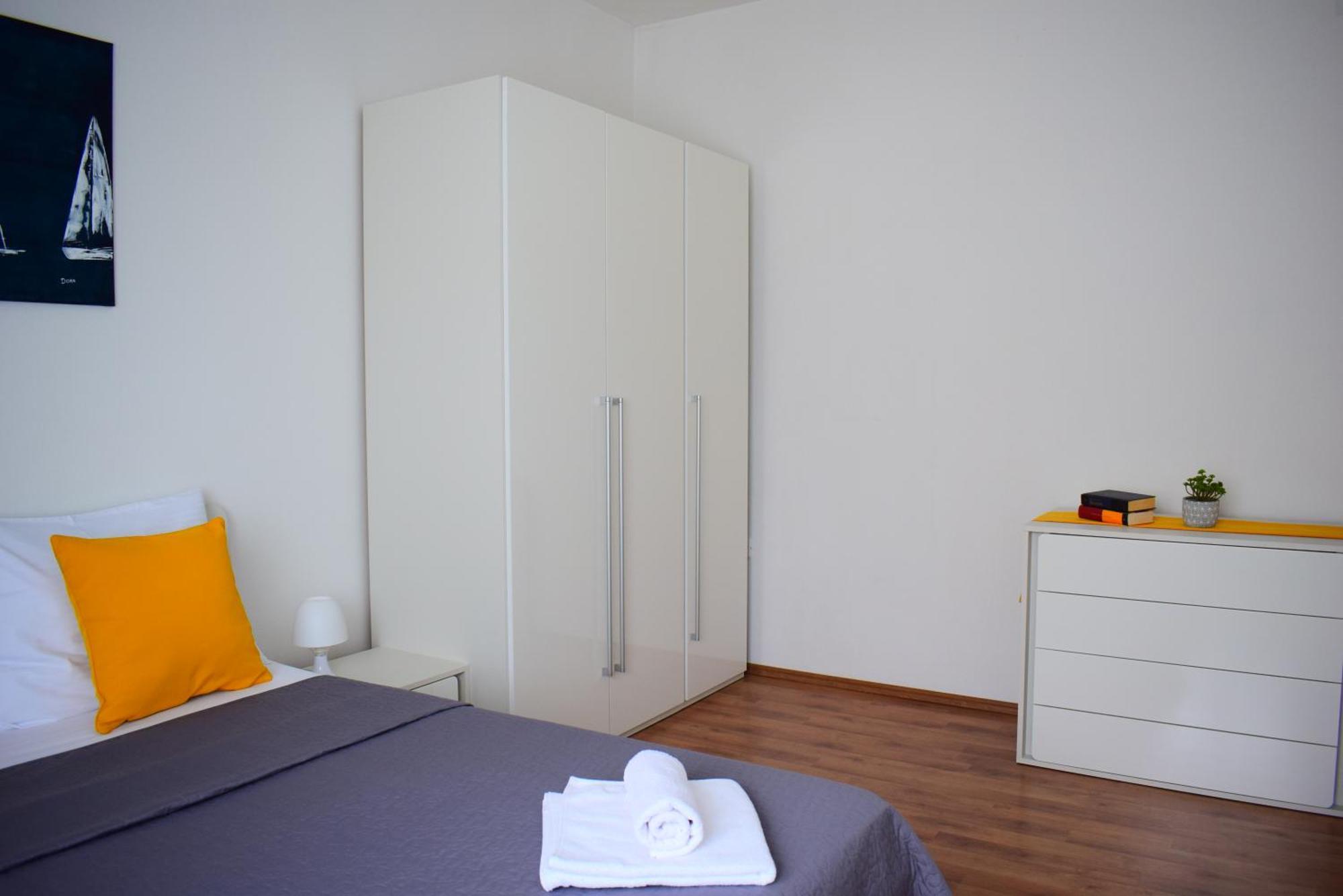 Apartments Maestral Малинска Экстерьер фото